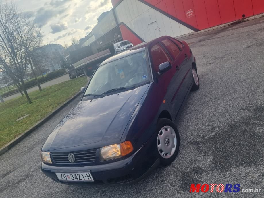 1998' Volkswagen Polo photo #1