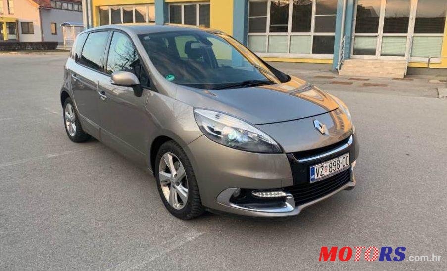 2012' Renault Scenic 1,6 Dci photo #1