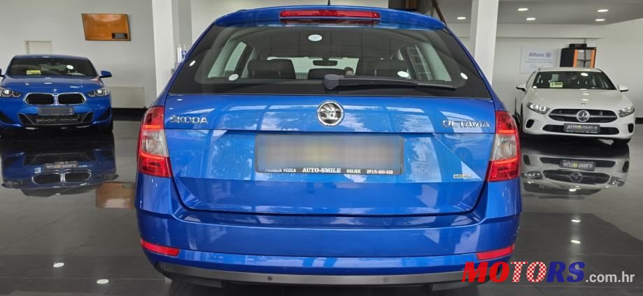 2018' Skoda Octavia Combi photo #3