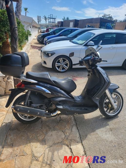 2007' Piaggio Beverly 500 photo #1