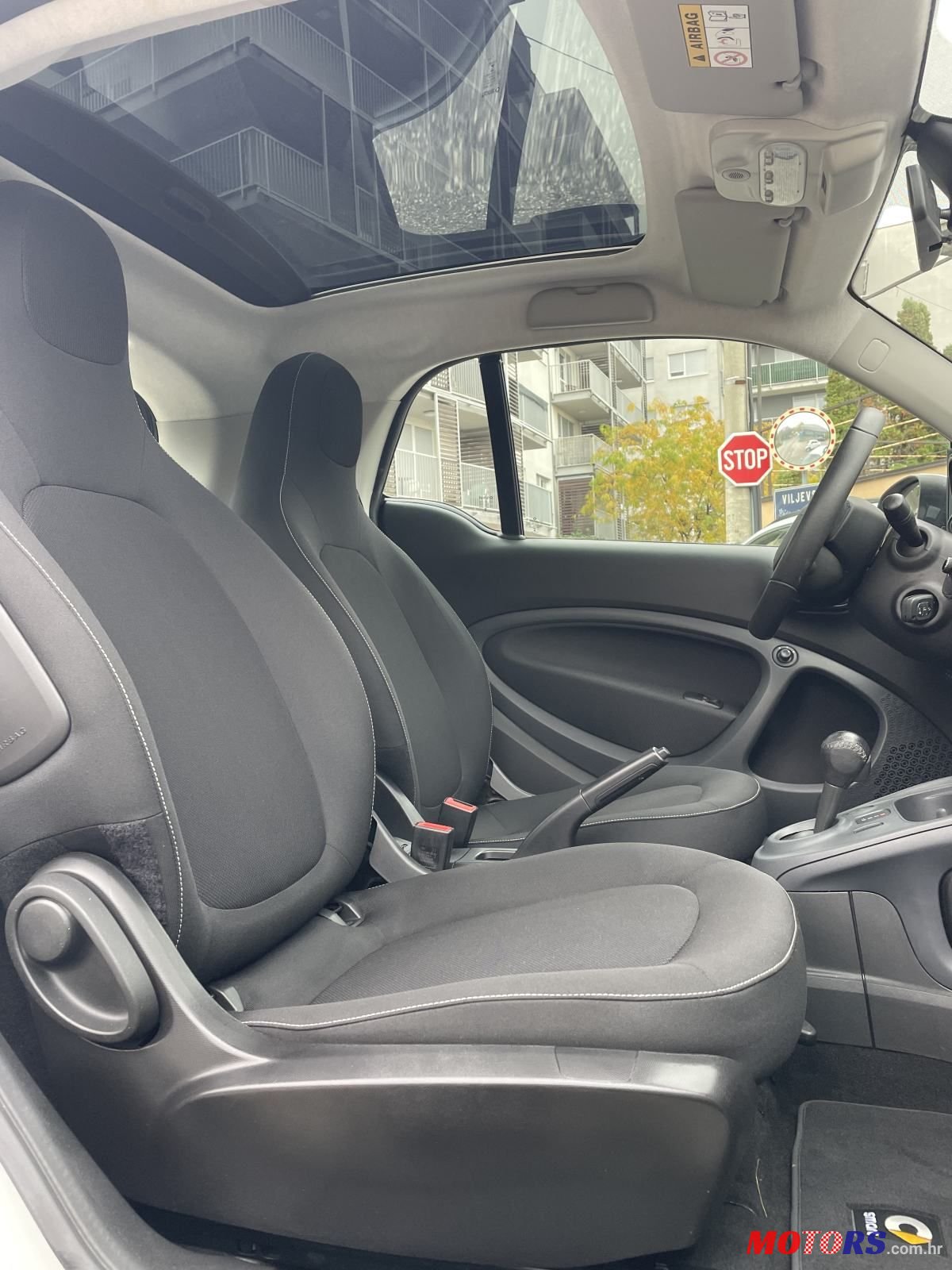 2017' Smart Fortwo photo #5