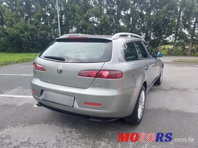 2011' Alfa Romeo 159 Sw photo #6