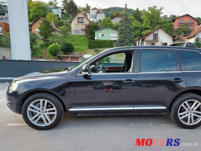 2006' Volkswagen Touareg 3,0 V6 Tdi photo #3