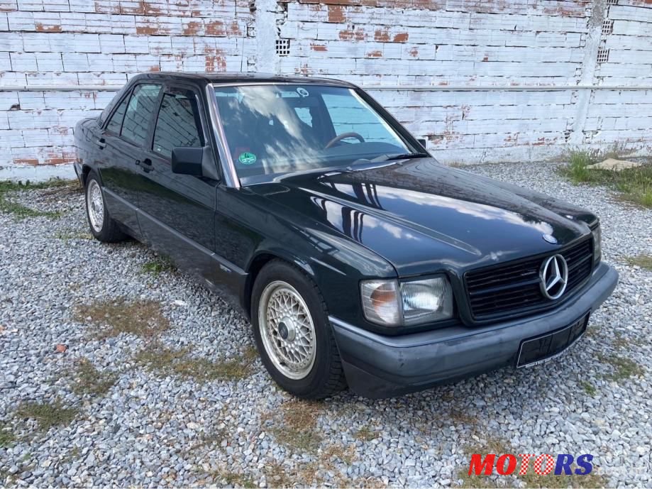 1989' Mercedes-Benz 190 2,0 photo #1