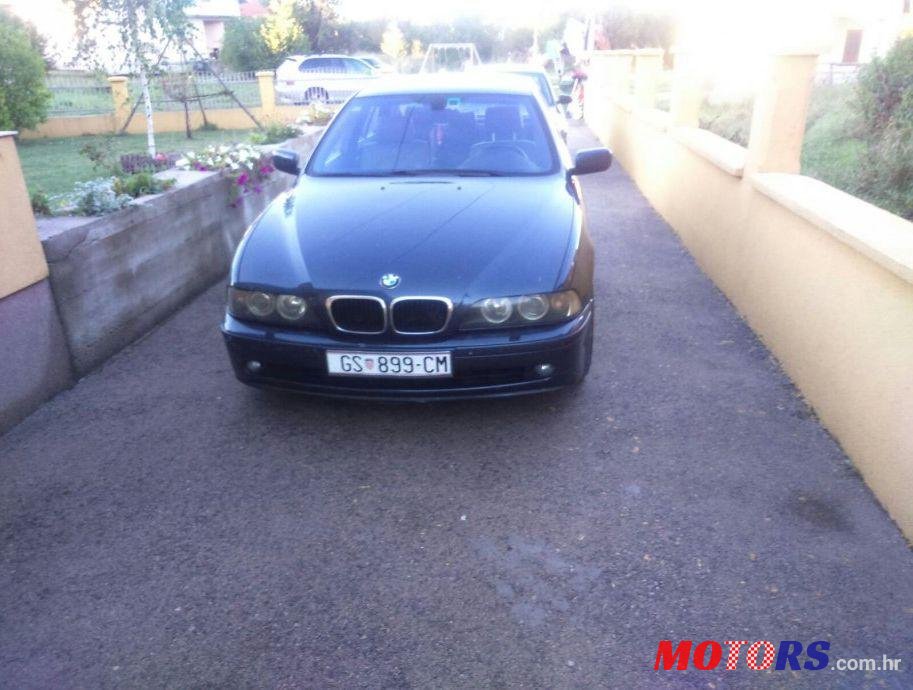 2003' BMW 5 Series 530D photo #1