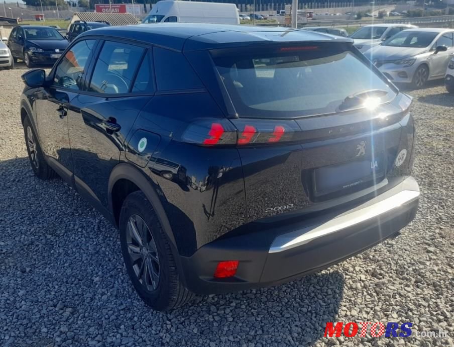 2021' Peugeot 2008 1,2 Puretech photo #3
