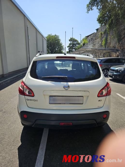 2013' Nissan Qashqai 1,5 Dci photo #2