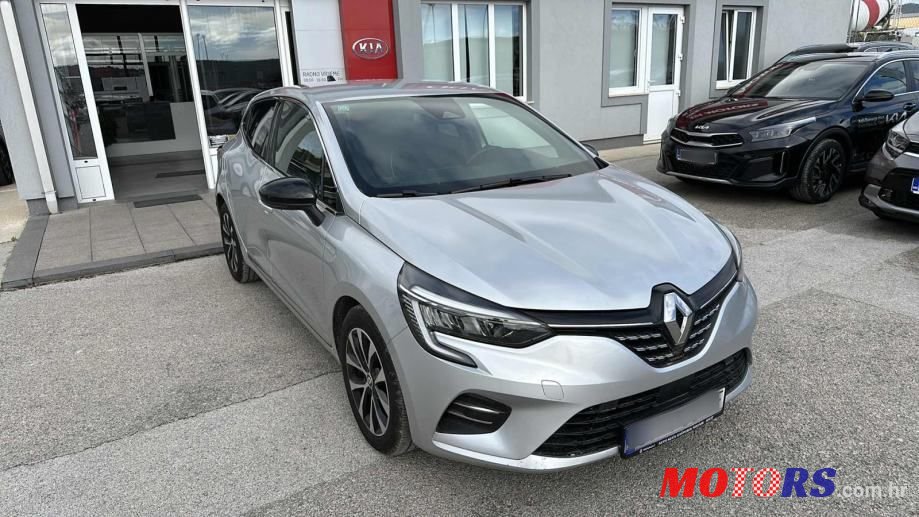 2023' Renault Clio Tce photo #1