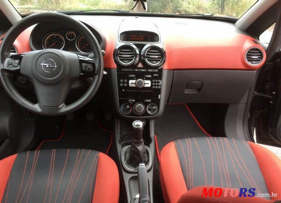 2008' Opel Corsa 1,3 Cdti photo #1