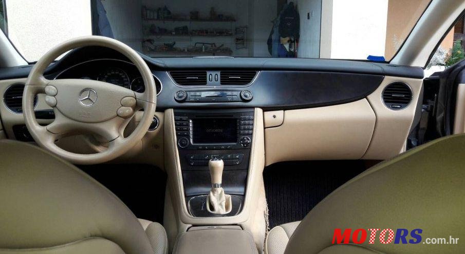 2006' Mercedes-Benz Cls Klasa photo #2