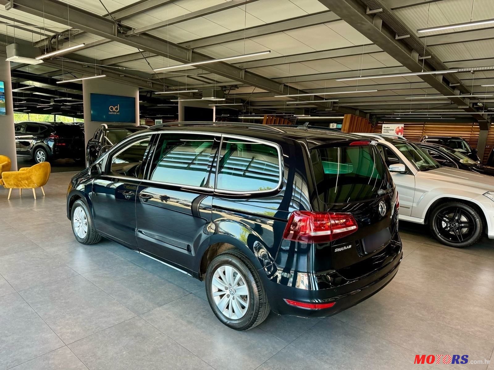 2016' Volkswagen Sharan 2,0 Tdi Bmt photo #5