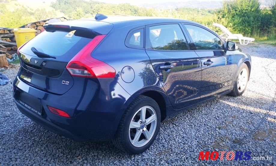 2014' Volvo V40 D2 88G. photo #6