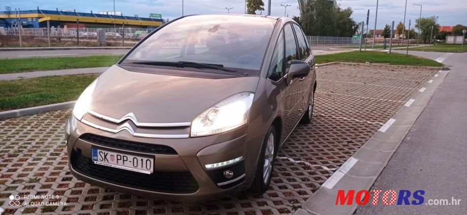 2011' Citroen C4 Picasso 1,6 Hdi photo #2