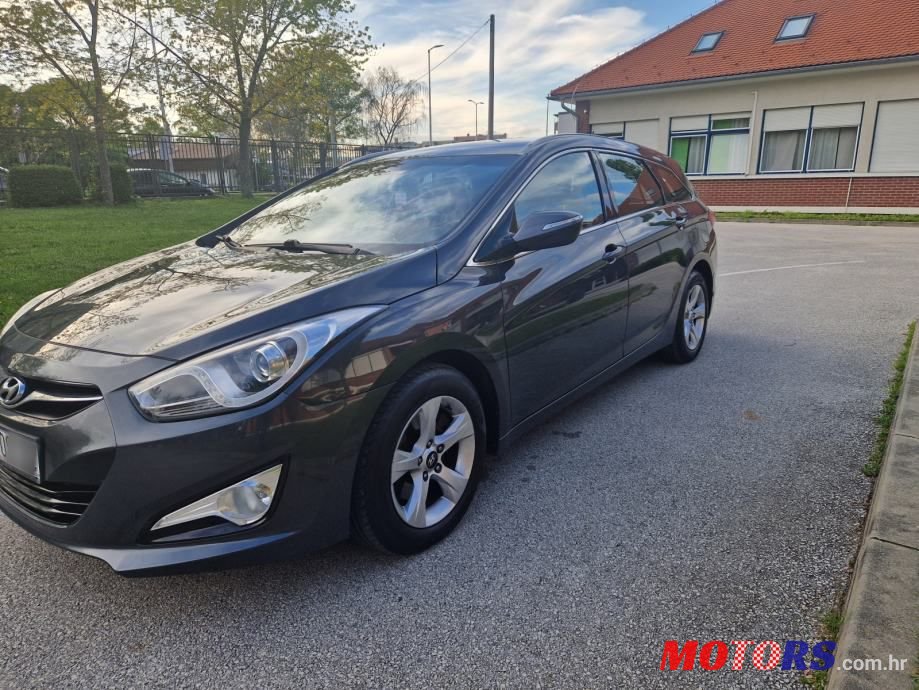 2014' Hyundai i40 1,7 Crdi photo #3