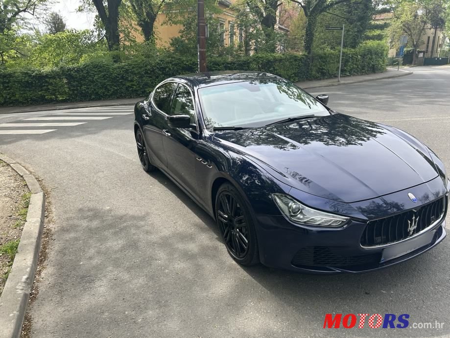 2015' Maserati Ghibli 3,0 D V6 photo #3