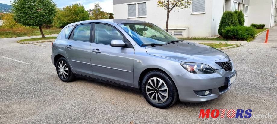 2005' Mazda 3 Sport photo #6