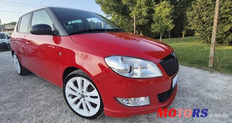 2011' Skoda Fabia 1,6 Tdi photo #2