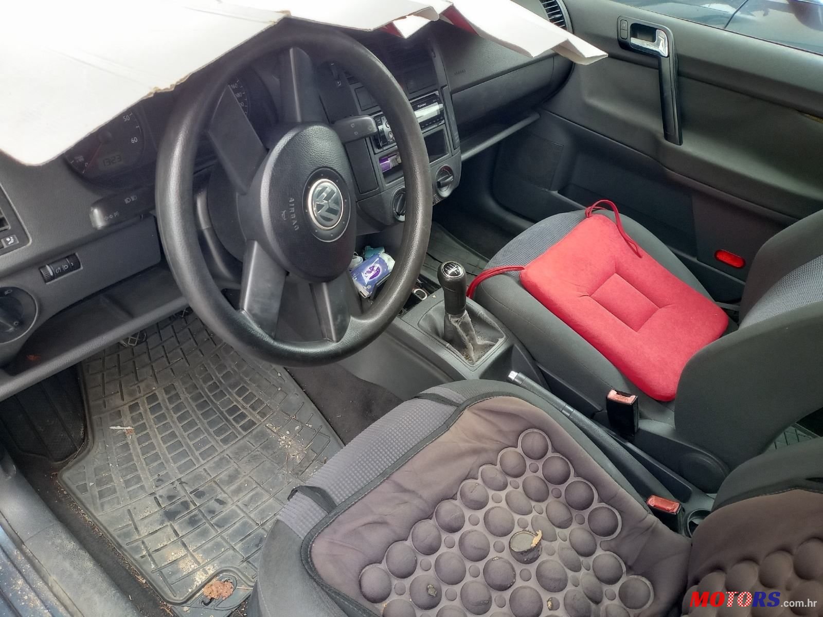 2003' Volkswagen Polo 1,2 photo #4