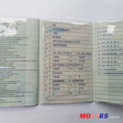 2014' Volkswagen Transporter photo #6