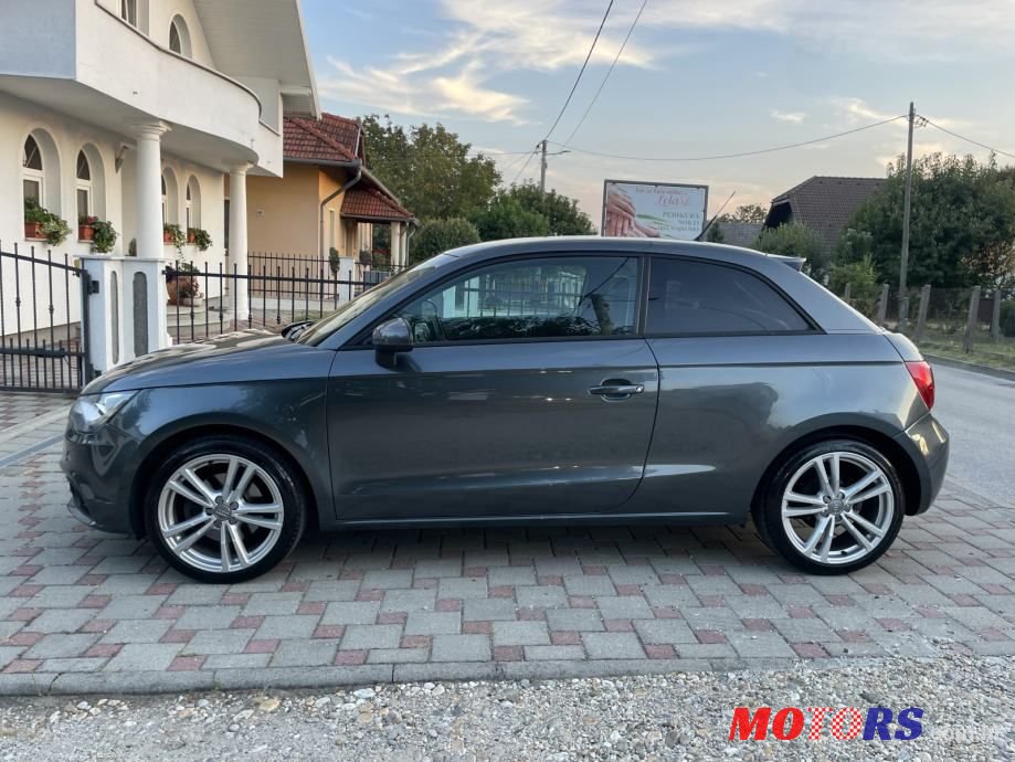 2010' Audi A1 1,4 Tfsi S-Tronic photo #3
