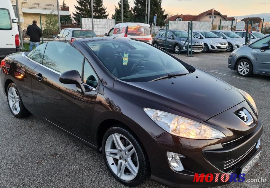 2012' Peugeot 308 Cc Cc 2,0 Hdi Sport photo #1