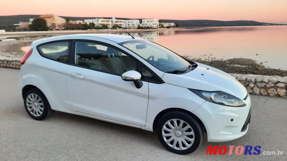 2010' Ford Fiesta 1,2 5 16V photo #3