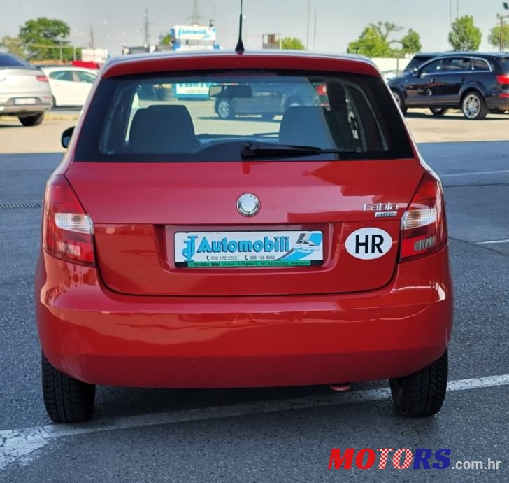 2008' Skoda Fabia 1,2 photo #4