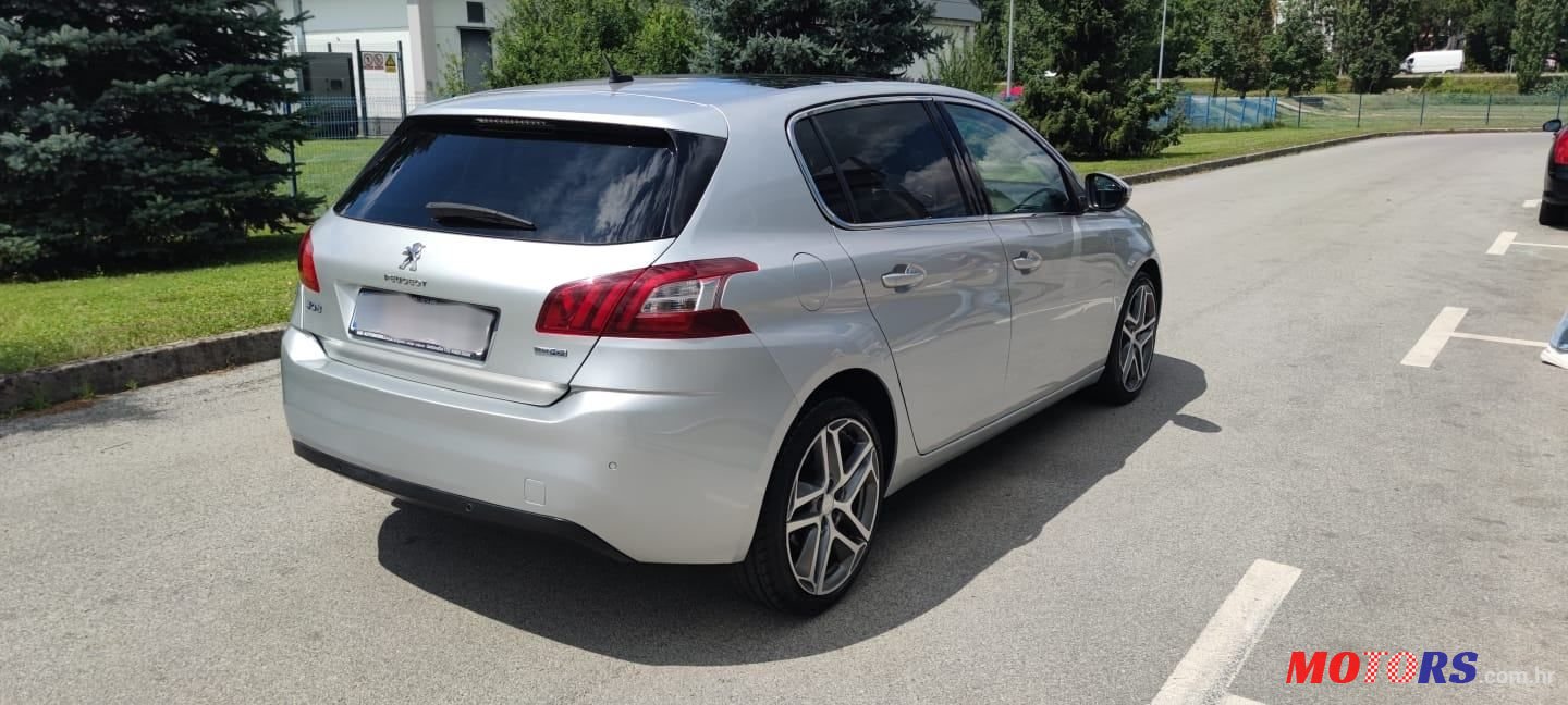 2016' Peugeot 308 1,6 Bluehdi photo #2