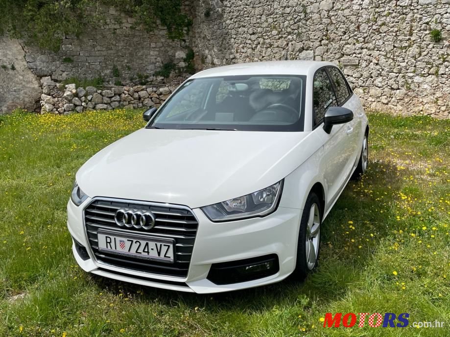 2015' Audi A1 1,0 Tfsi photo #4