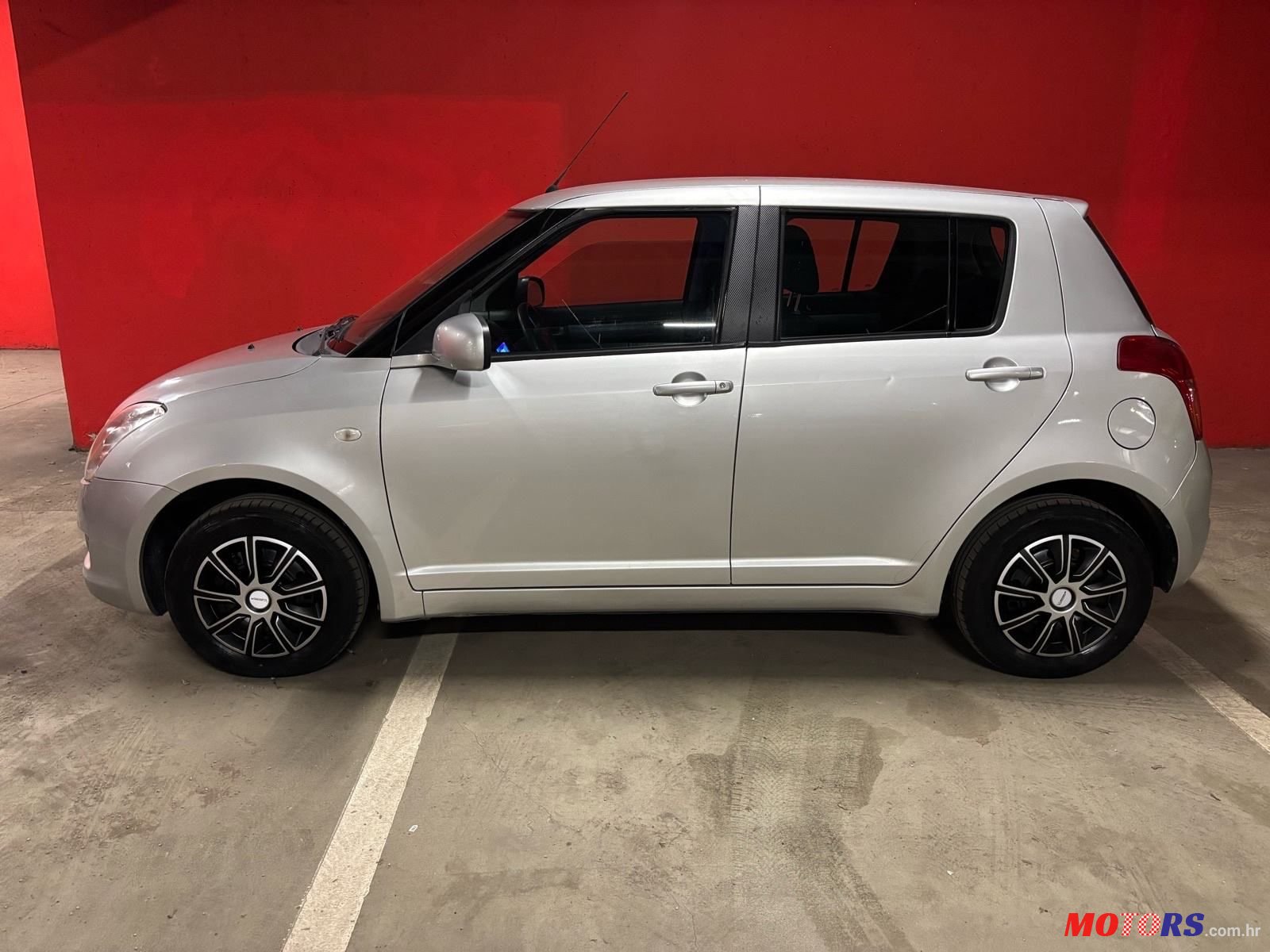 2008' Suzuki Swift 1,3 Glx photo #6