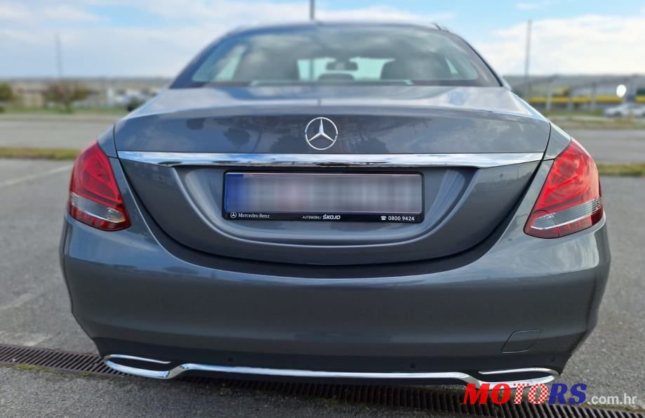 2017' Mercedes-Benz C-Klasa 200 D photo #4