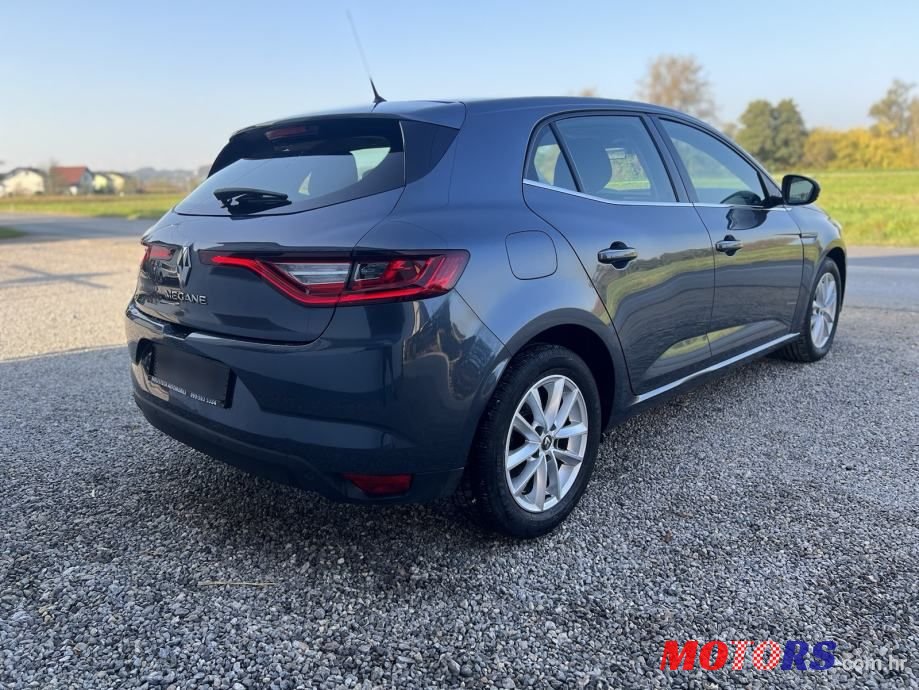 2017' Renault Megane Dci 110 photo #5