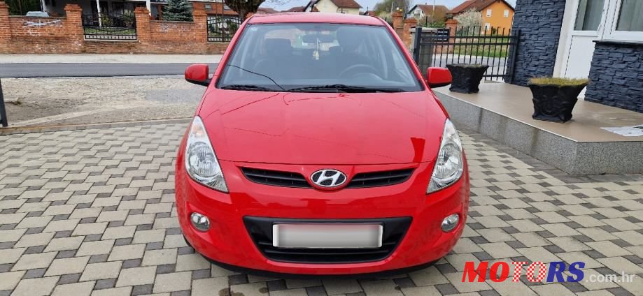 2010' Hyundai i20 1,2 photo #4