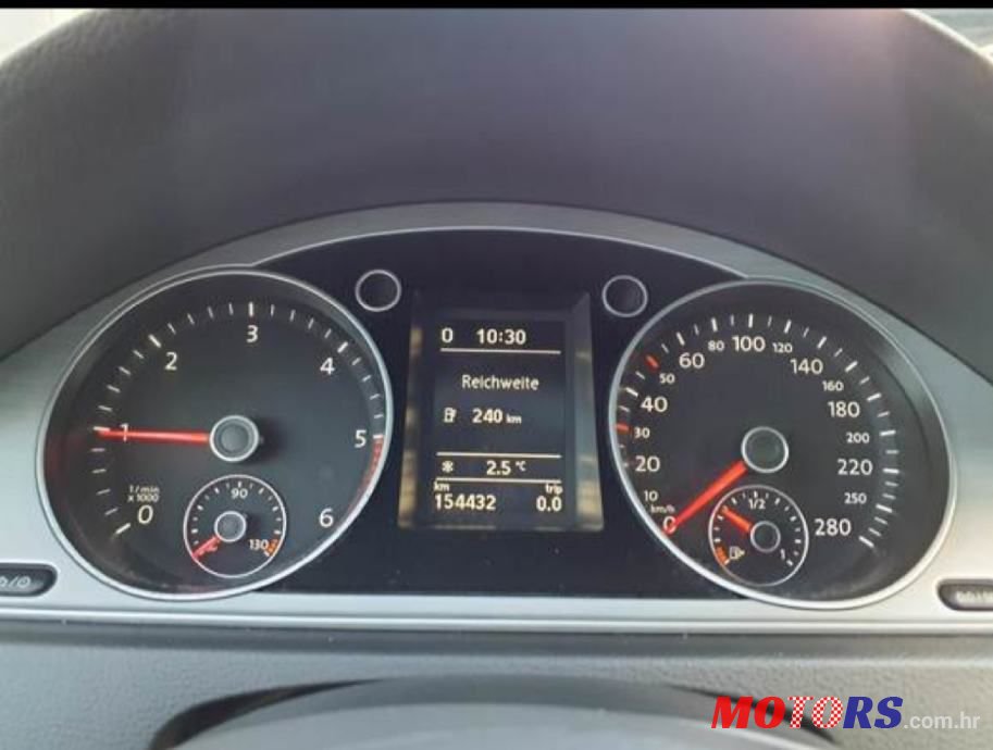 2014' Volkswagen Passat 2,0 Tdi Bmt photo #5