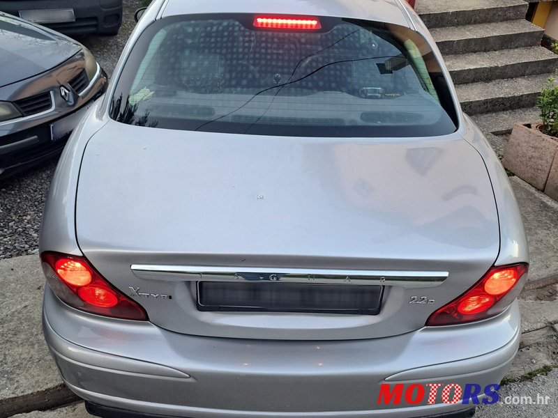 2005' Jaguar X-Type 2,2 D photo #6
