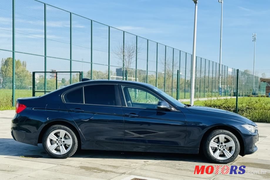 2013' BMW Serija 3 316D photo #6