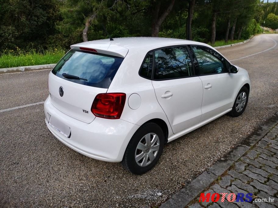 2014' Volkswagen Polo 1,6 Tdi photo #2