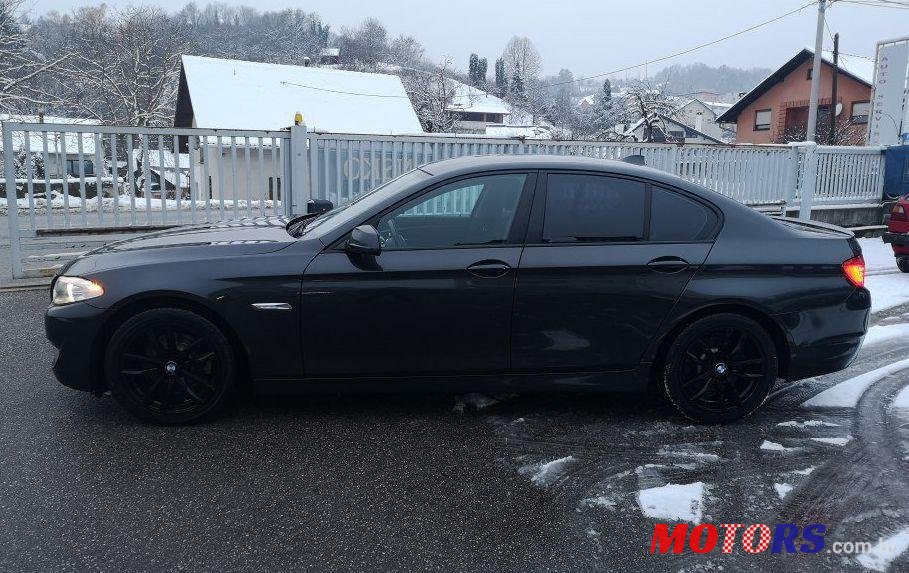 2012' BMW Serija 5 520D photo #1