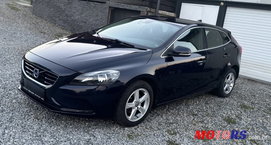 2016' Volvo V40 D2 photo #1