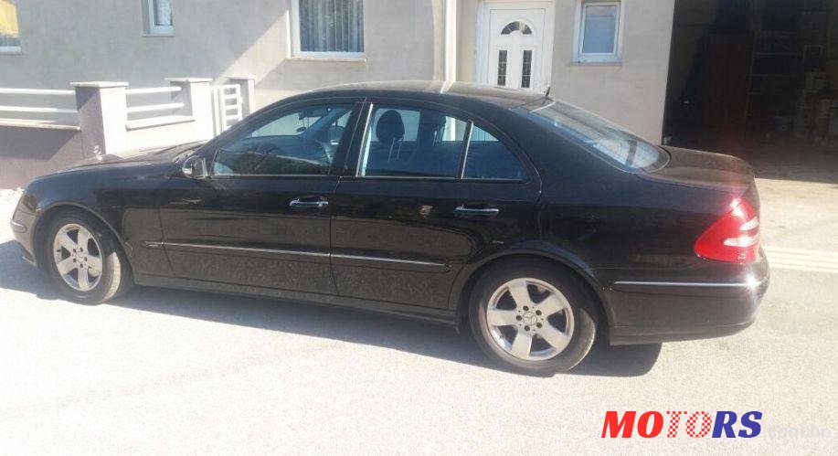 2005' Mercedes-Benz E-Klasa 270 Cdi photo #1