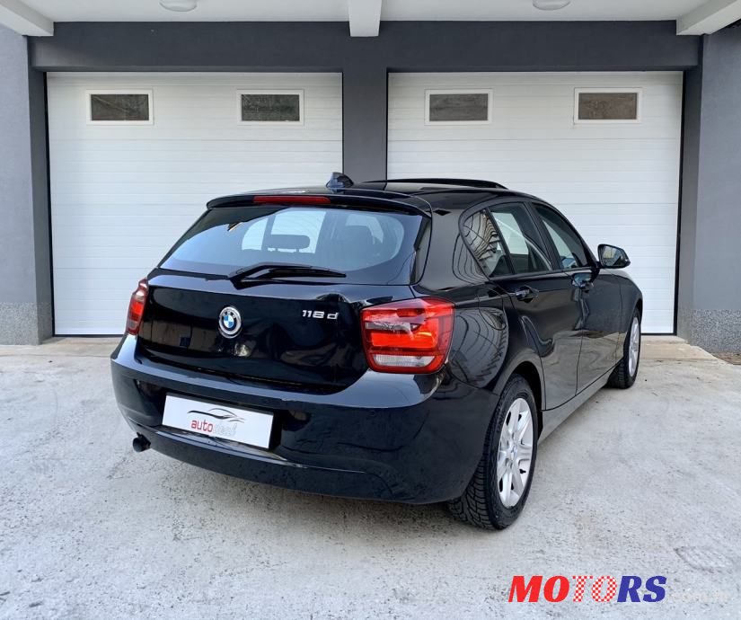 2012' BMW Serija 1 118D photo #4