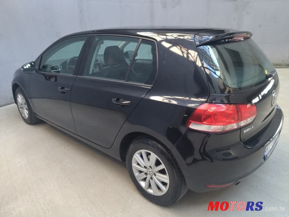 2010' Volkswagen Golf 6 photo #2