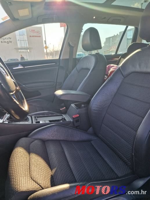 2014' Volkswagen Golf 7 Variant photo #5