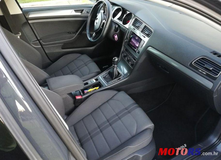 2014' Volkswagen Golf VII 1,6 Tdi Bmt photo #1