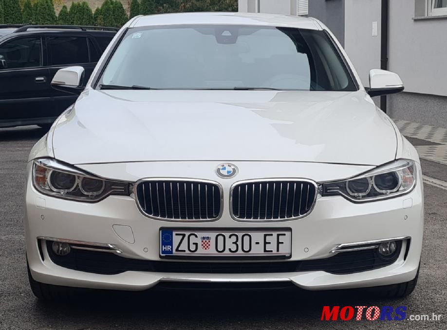 2012' BMW Serija 3 318D photo #3