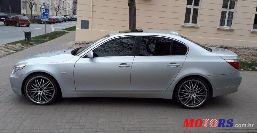 2005' BMW Serija 5 520I photo #3