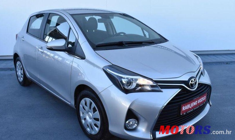 2016' Toyota Yaris 1.0 Sol, Bt, Stražnja Par photo #1