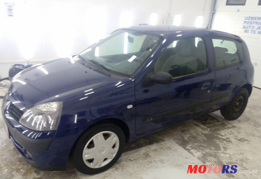 2005' Renault Clio 1,2 photo #2