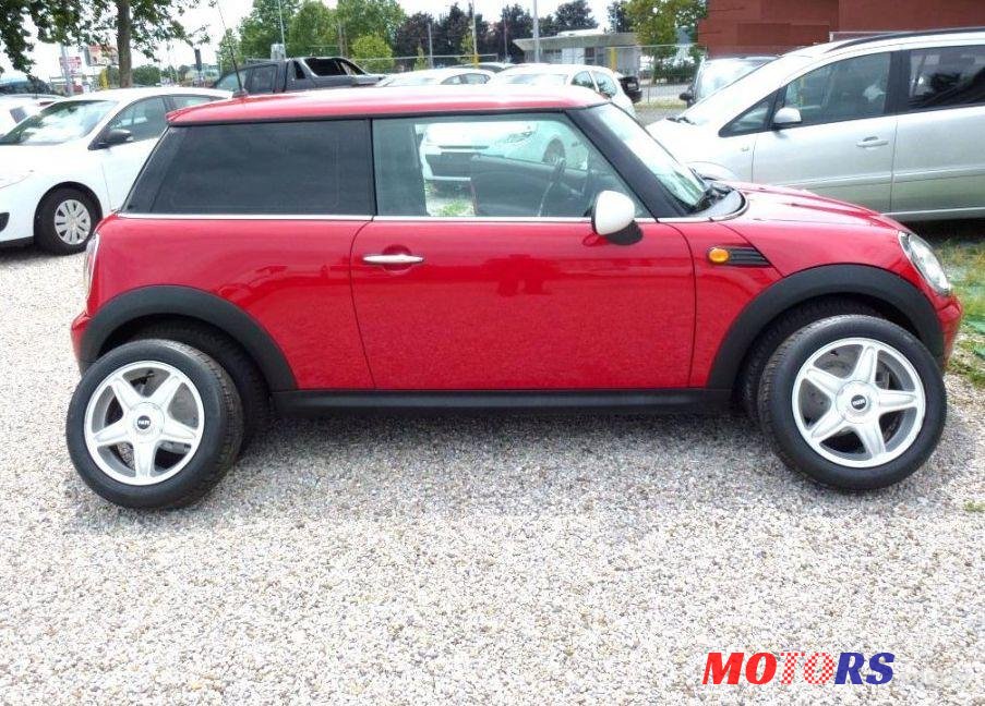 2009' MINI One 1.4 photo #1