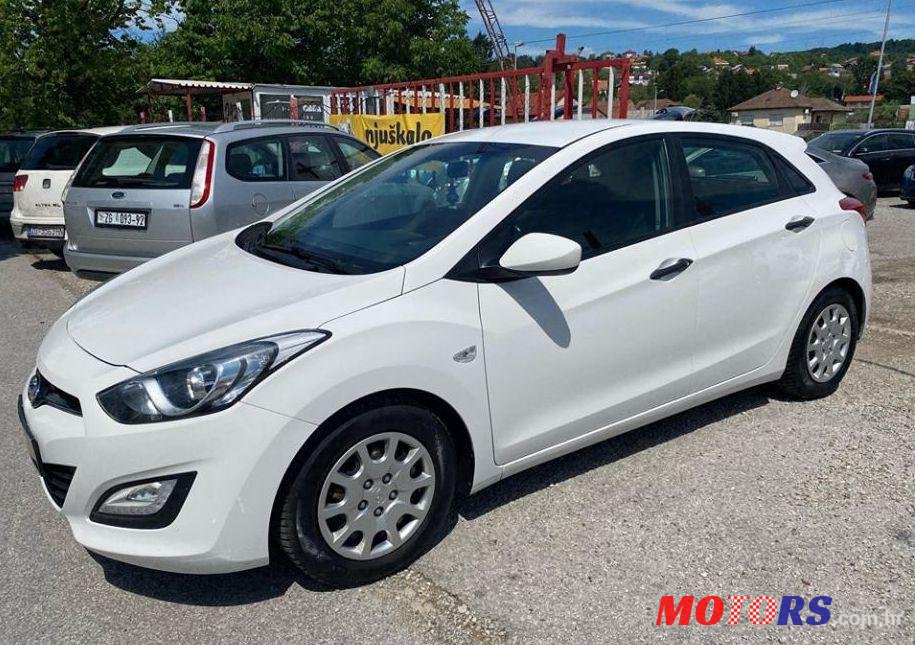 2013' Hyundai I30 1,4 Crdi photo #1
